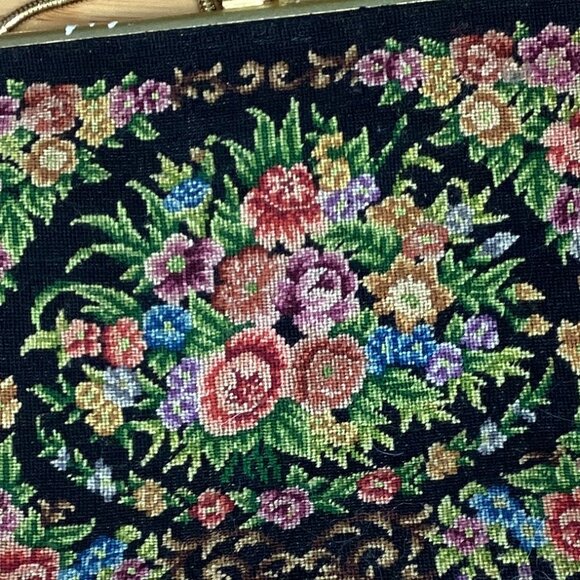 Vintage Embroidered Bag with Chain Strap - Picture 5 of 12